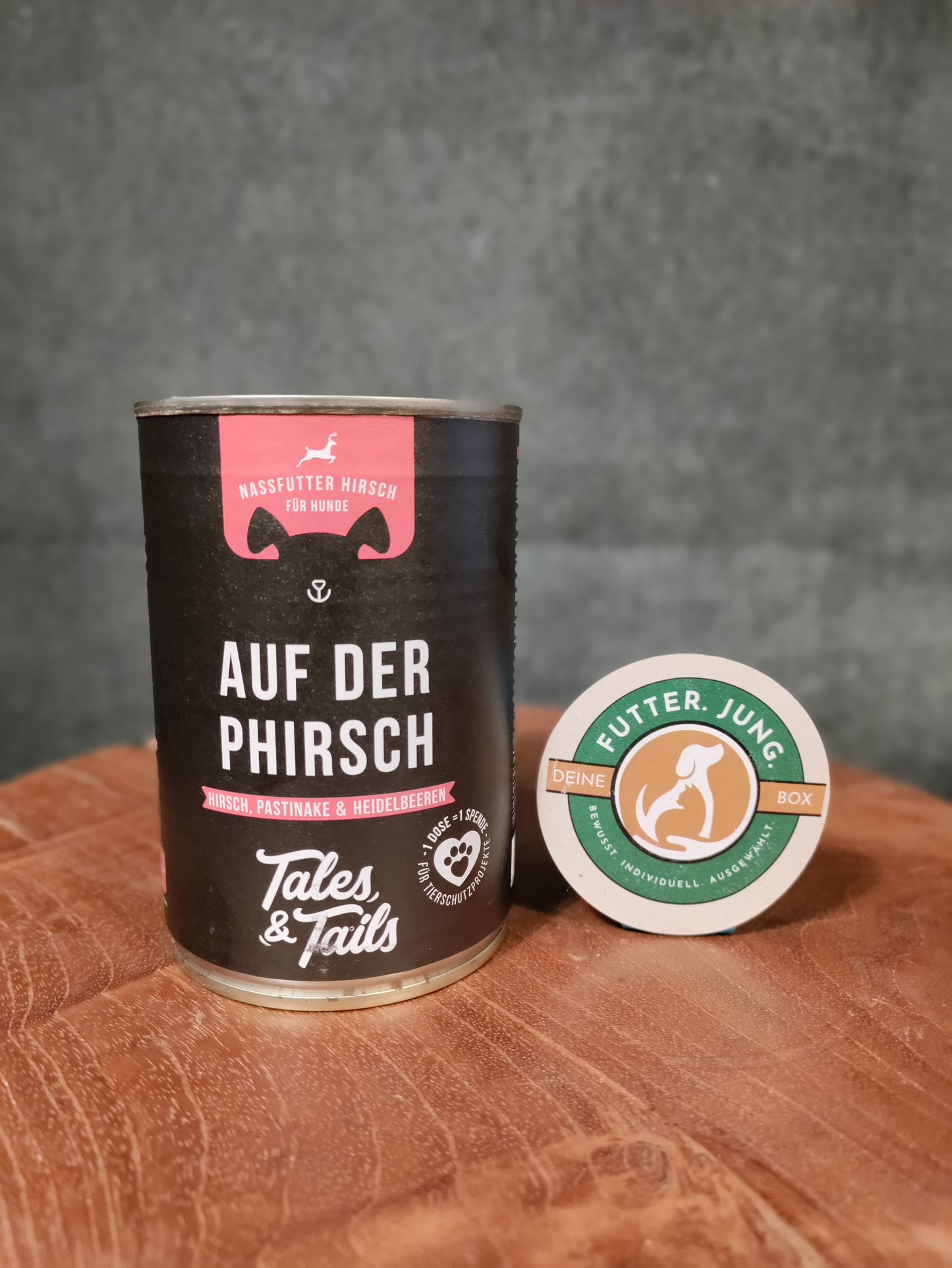 Tales&Tails Nassfutter Hirsch - mit Pastiake und Heidelbeeren 400 g